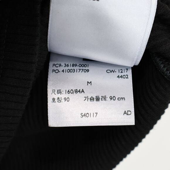 Levi's Women's Ribbed Scoopneck Short Sleeve Tee Shirt Black Size Medium - Picture 7 of 7